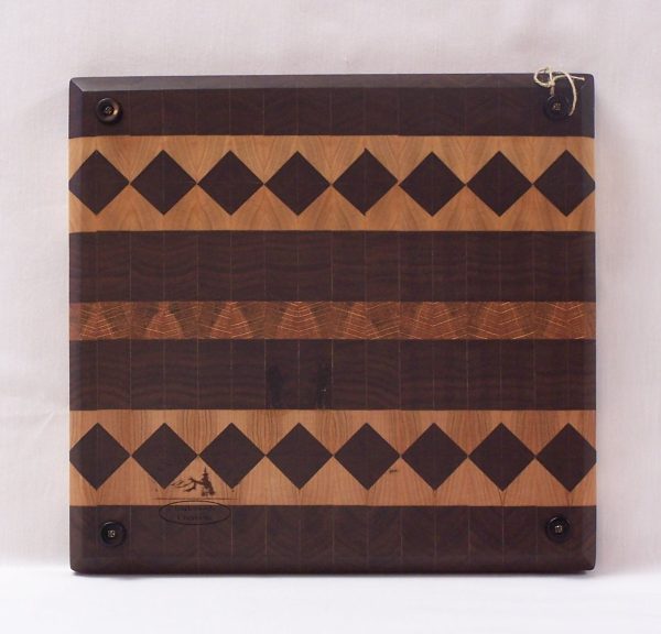 Diamond Back Cutting Board with Bevel and Feet - Image 2