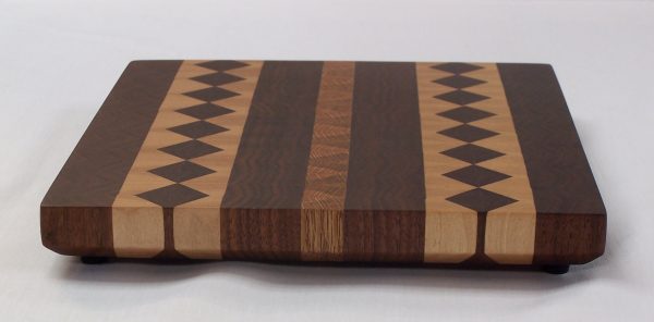 Diamond Back Cutting Board with Bevel and Feet - Image 3