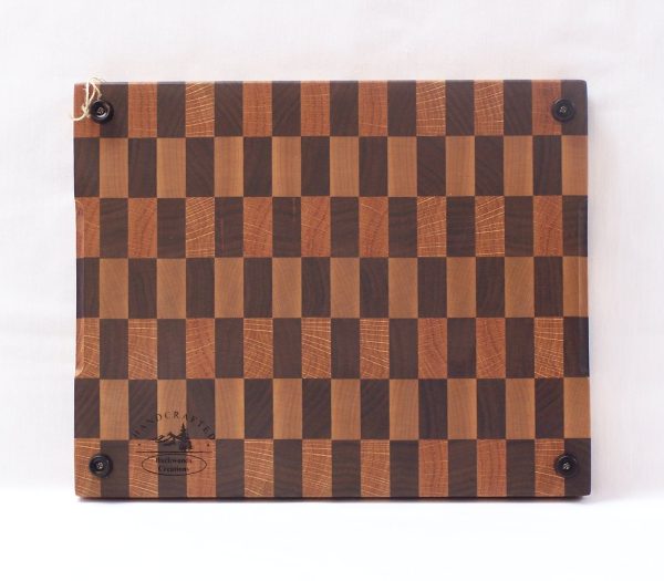 Checkerboard Style End Grain Cutting Board with Handles and Juice Groove - Image 2
